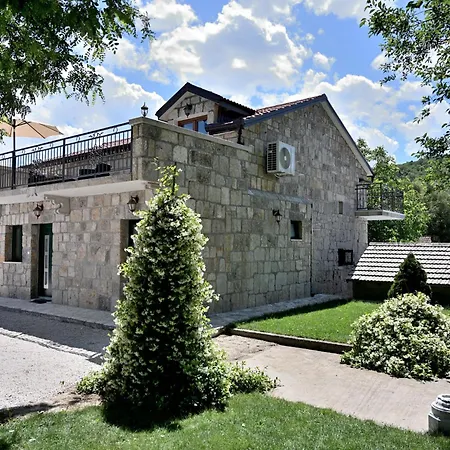 Markanovi Dvori By Interhome *