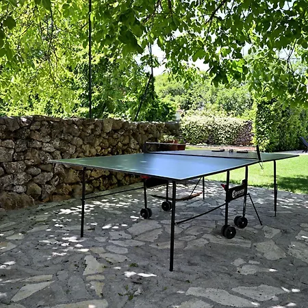 Markanovi Dvori By Interhome