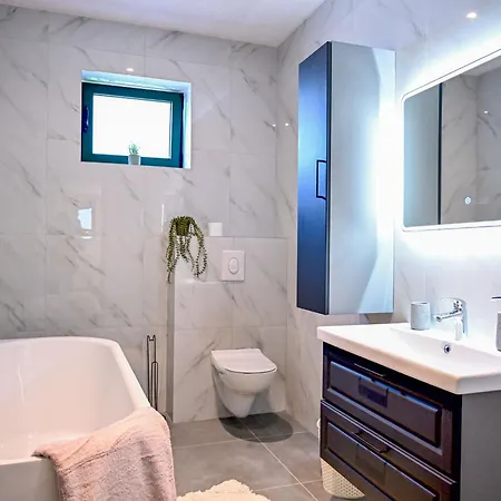 Markanovi Dvori By Interhome Imotski