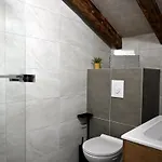 Markanovi Dvori By Interhome * Imotski