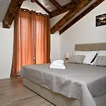 Markanovi Dvori By Interhome *