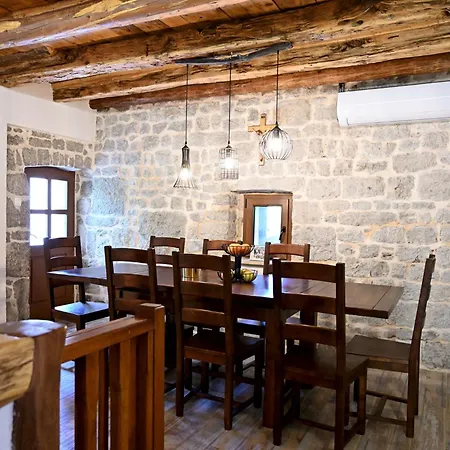 Markanovi Dvori By Interhome Ferienhaus Imotski