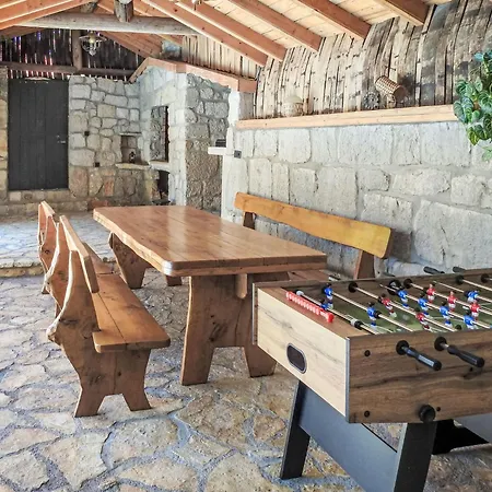 Markanovi Dvori By Interhome Ferienhaus Imotski